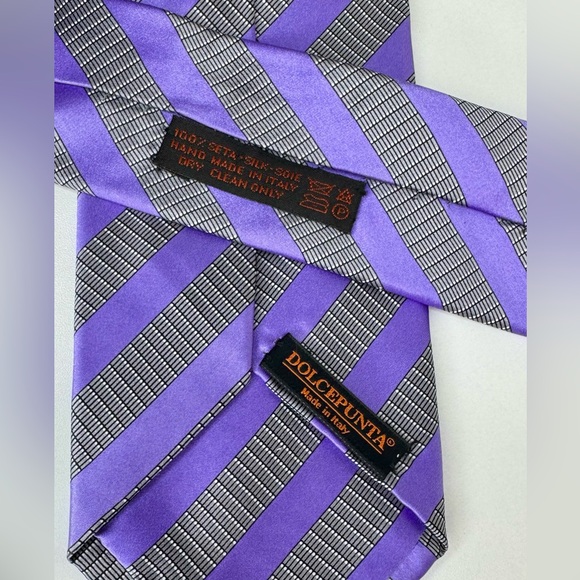 Dolcepunta Silk Necktie. Lavender and Gray Stripes - Picture 2 of 2